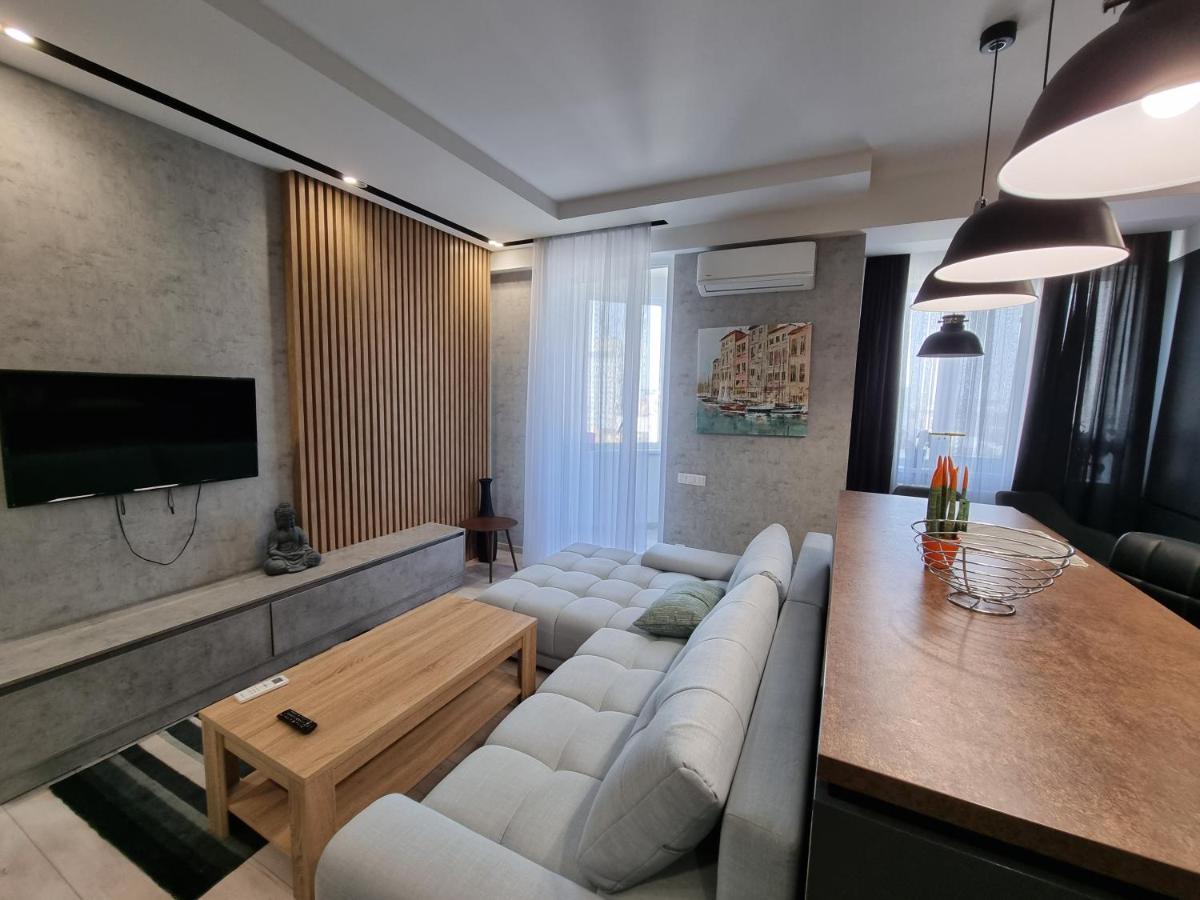 Diplomat The Best Ultra Central Apartaments Кишинів Екстер'єр фото