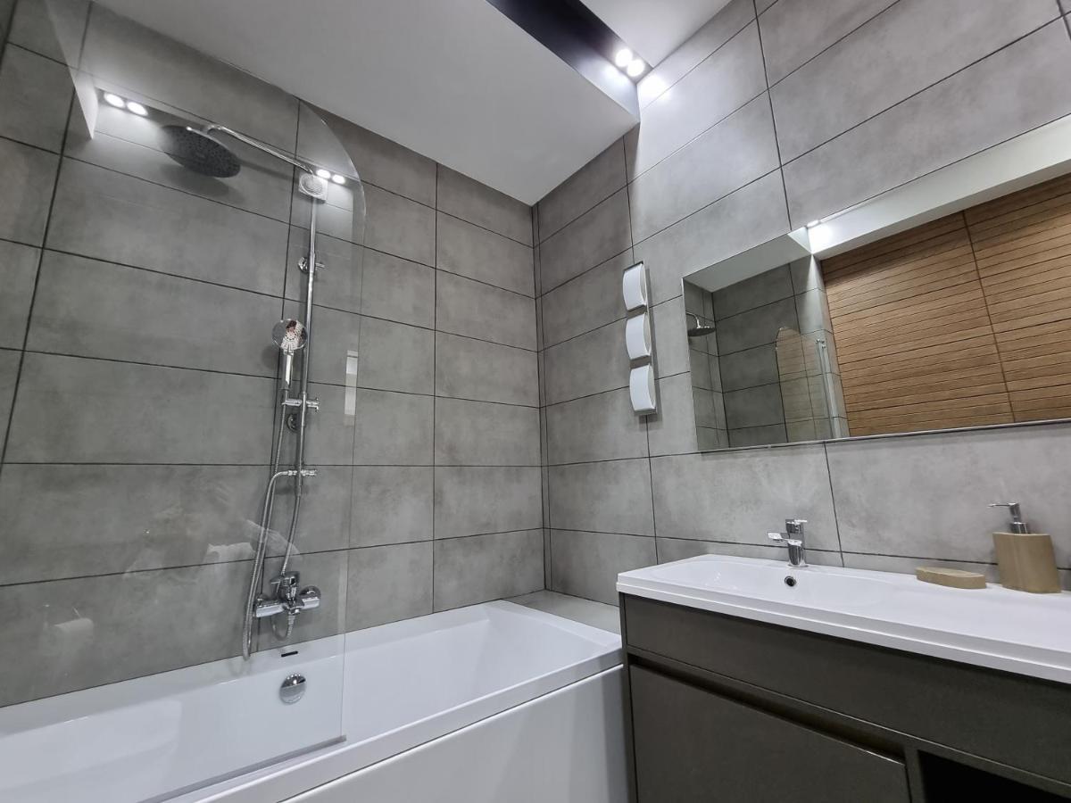 Diplomat The Best Ultra Central Apartaments Кишинів Екстер'єр фото