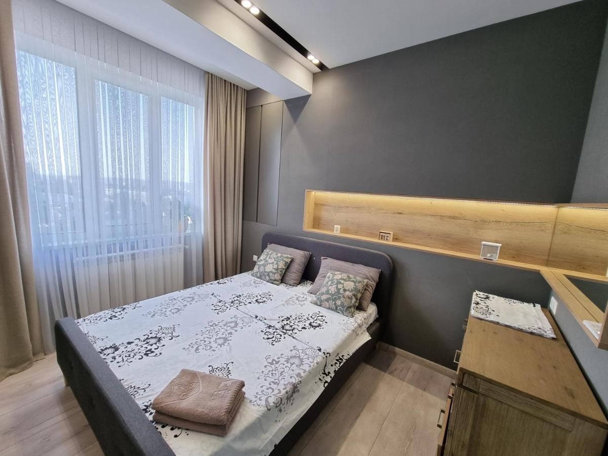 Diplomat The Best Ultra Central Apartaments Кишинів Екстер'єр фото