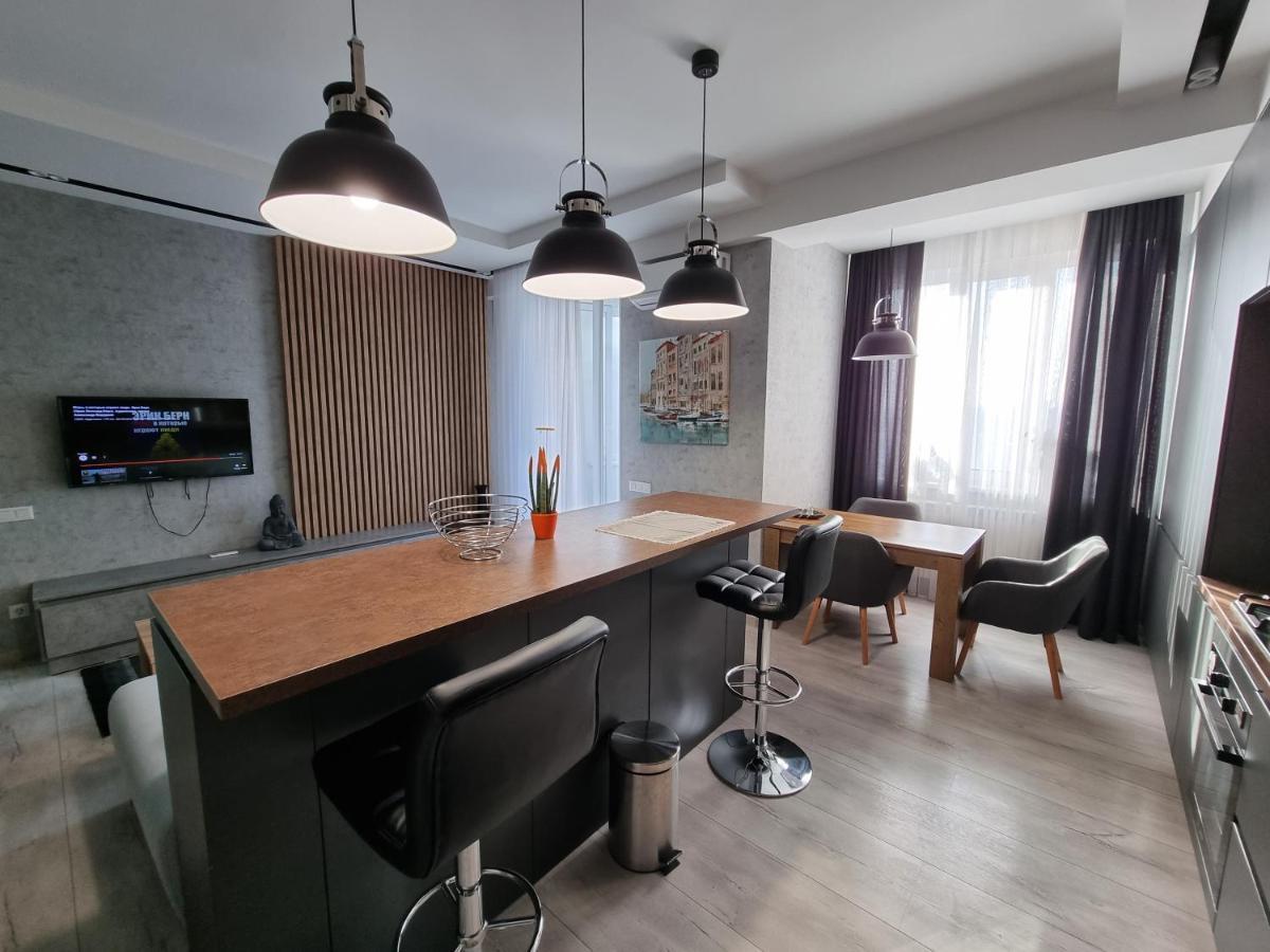 Diplomat The Best Ultra Central Apartaments Кишинів Екстер'єр фото